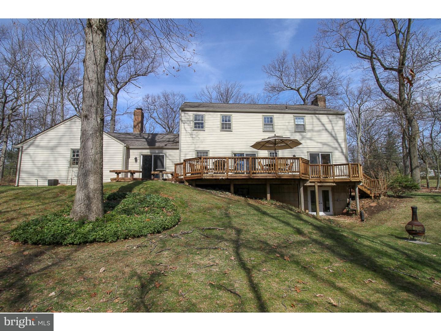 565 Hughes Road Wayne, PA 19087 - Photo 24 of 25 Exterior Back