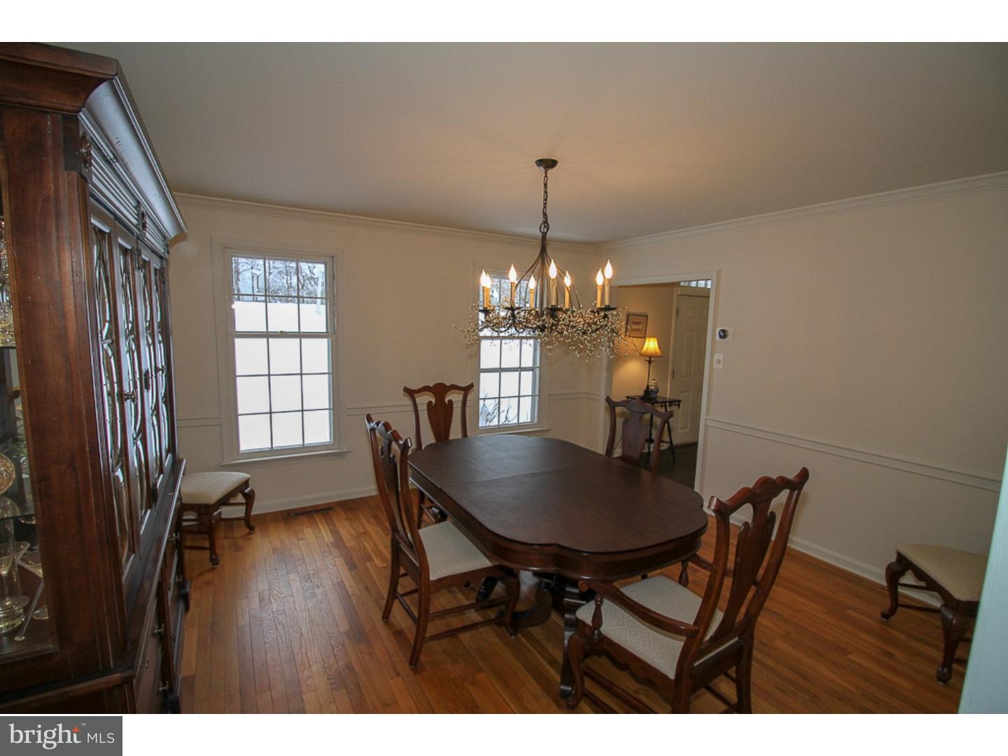 565 Hughes Road Wayne, PA 19087 - Photo 8 of 25 Dining Room