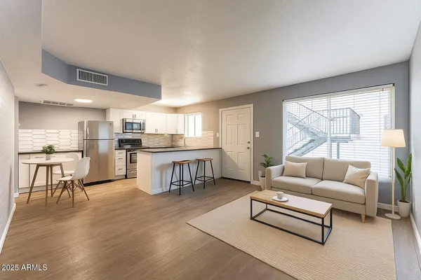$4,750,000 | 2014 West Berridge Lane, Phoenix, AZ 85015