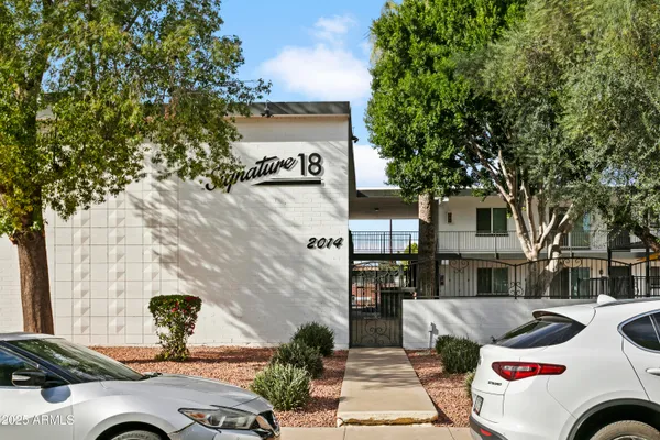 $4,750,000 | 2014 West Berridge Lane, Phoenix, AZ 85015