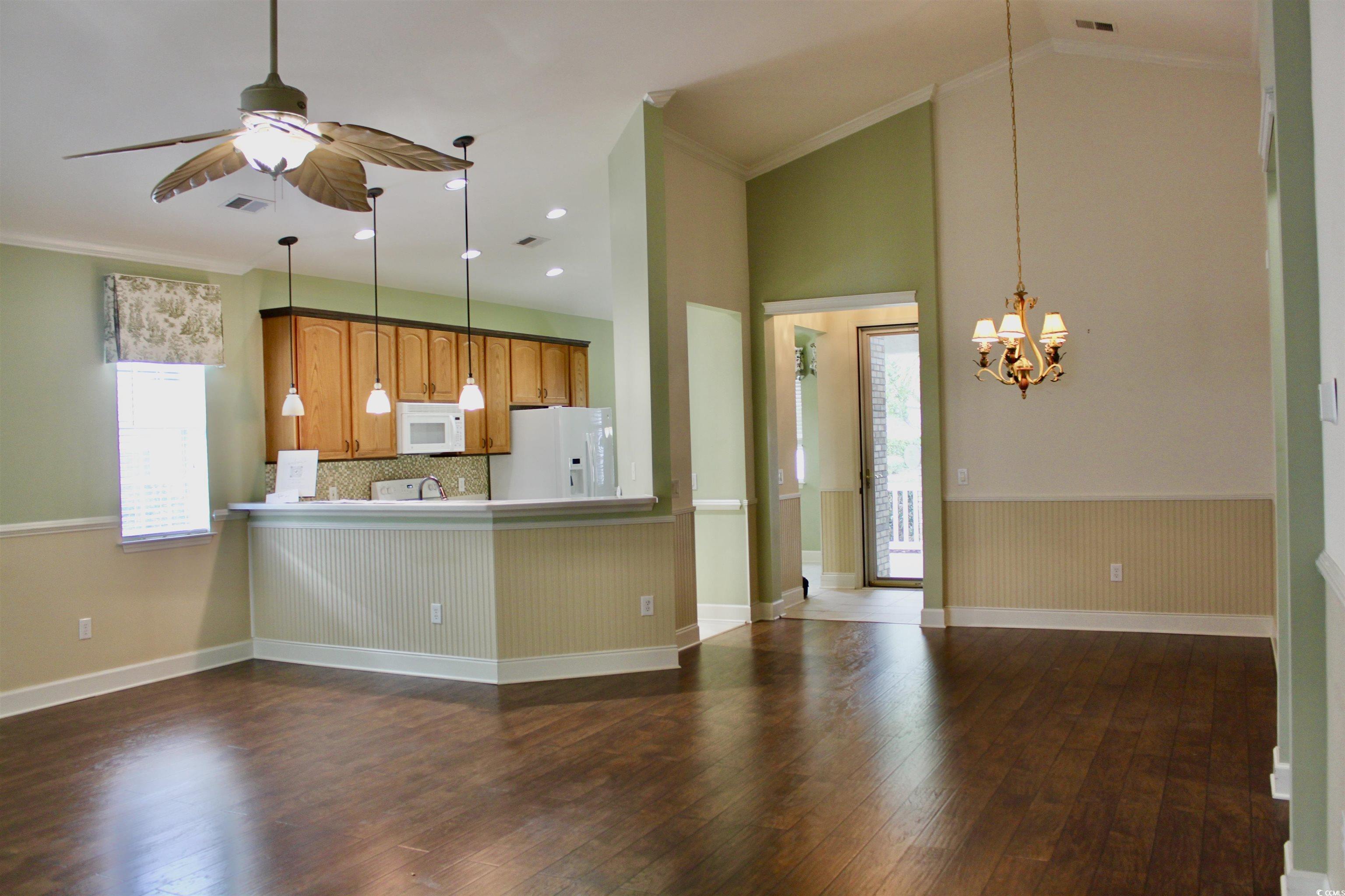 854 Laquinta Loop Murrells Inlet, SC 29576 - Photo 11 of 38