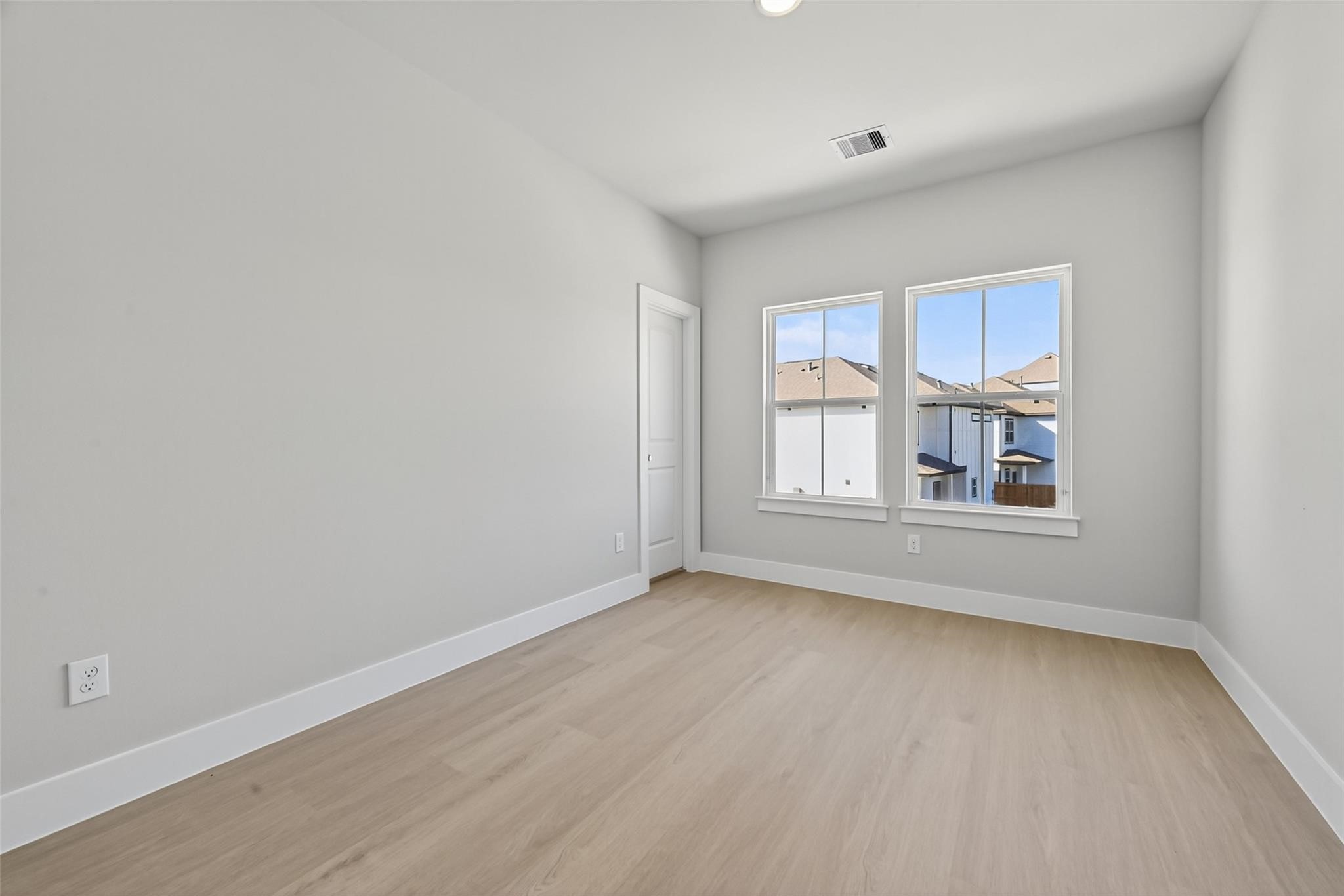 6702 Metro Boulevard, Unit 6 Houston, TX 77083 - Photo 22 of 29 Bedroom - All bedrooms are located on the second floor