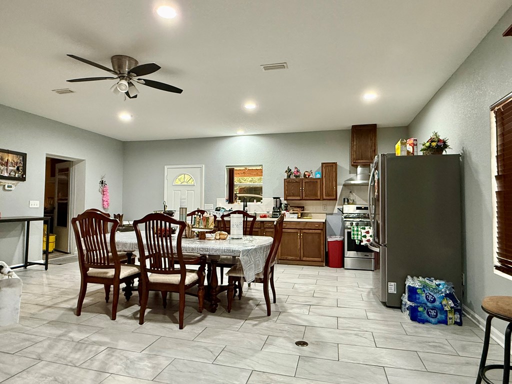 914 C C Rowe Road Slocomb, AL 36375 - Photo 12 of 39