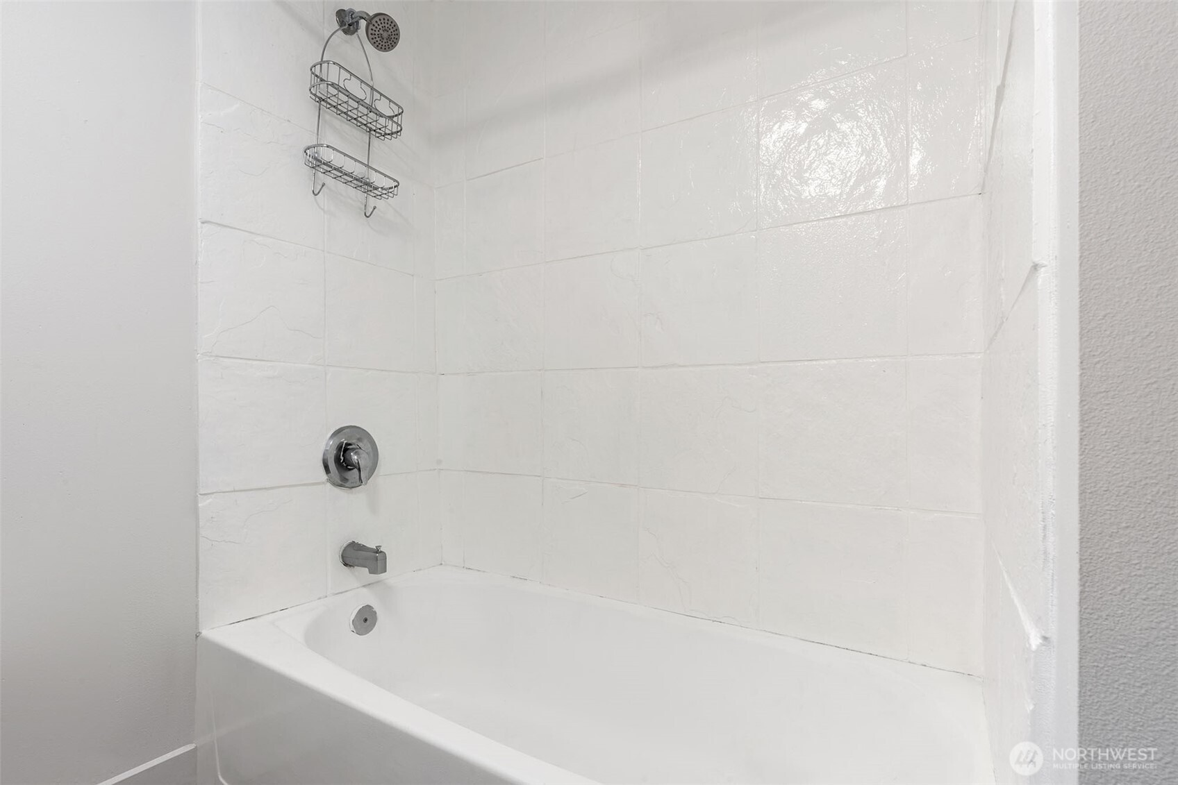 12840 Renton Avenue South Seattle, WA 98178 - Photo 18 of 18