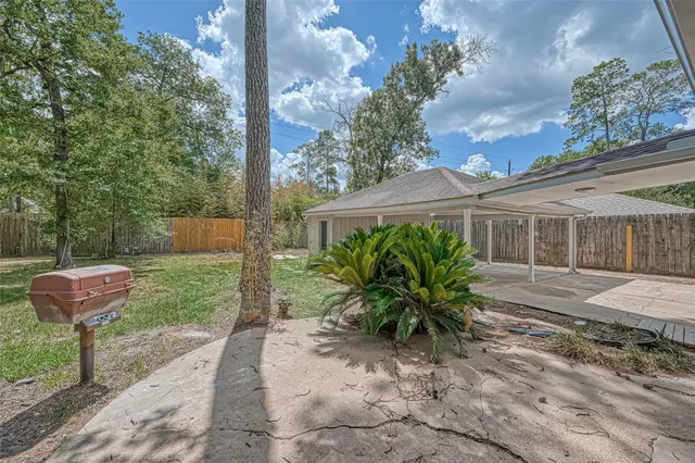 $2,000 | 26414 Maplewood Drive, Oak Ridge North, TX 77386