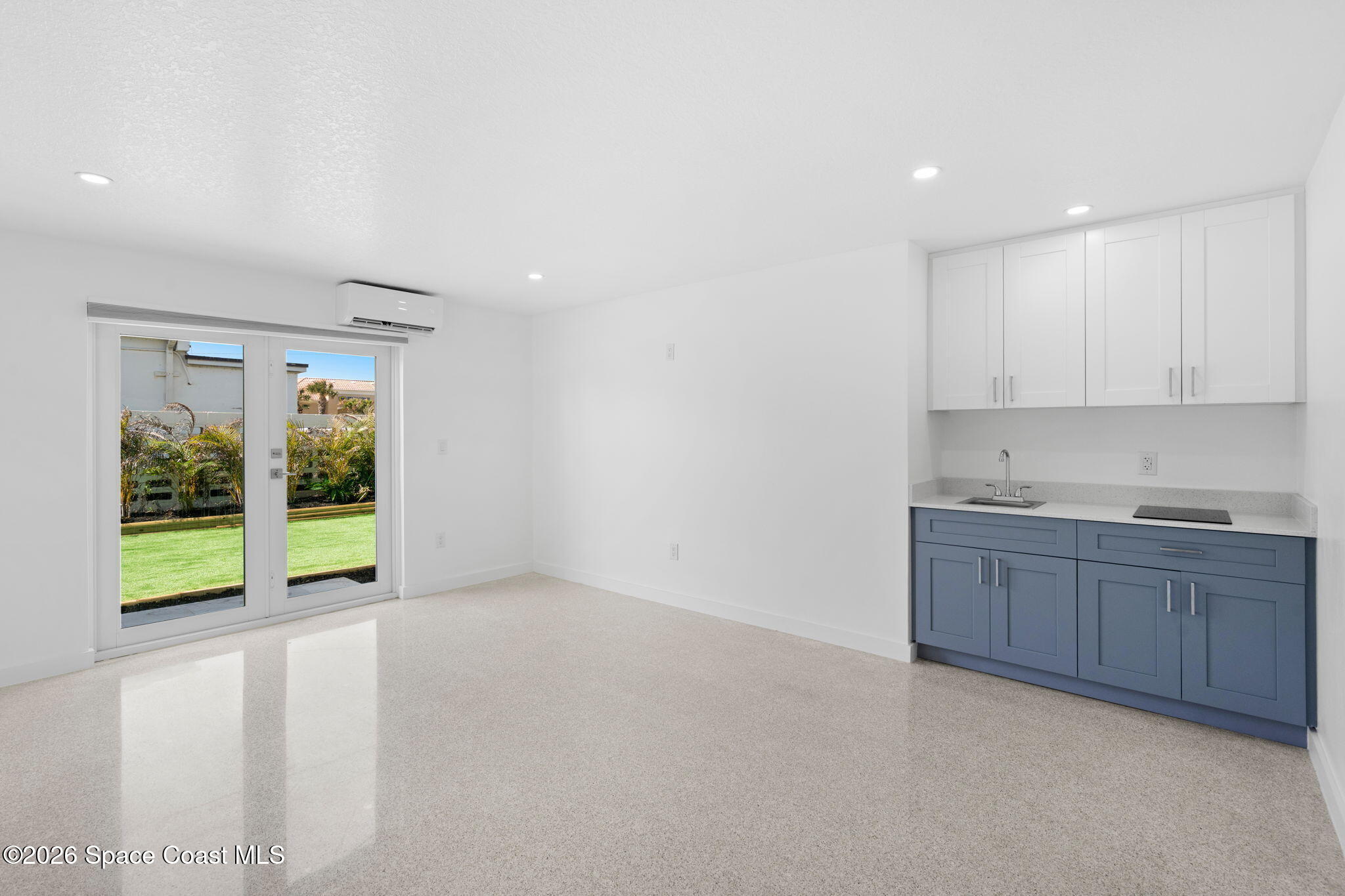 210 6th Avenue, Unit 3 Indialantic, FL 32903 - Photo 9 of 17 First Floor Studio