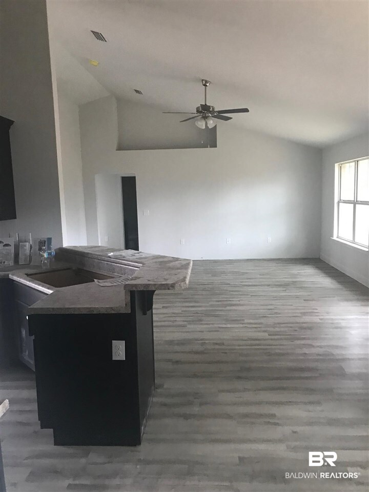 13167 Royster Court Foley, AL 36535 - Photo 5 of 14 great big great room