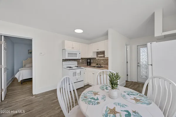 $265,000 | 1507 North New River Drive, Unit 117, Surf City, NC 28445