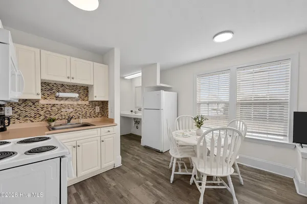 $265,000 | 1507 North New River Drive, Unit 117, Surf City, NC 28445