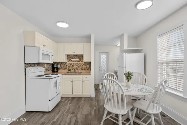 $265,000 | 1507 North New River Drive, Unit 117, Surf City, NC 28445