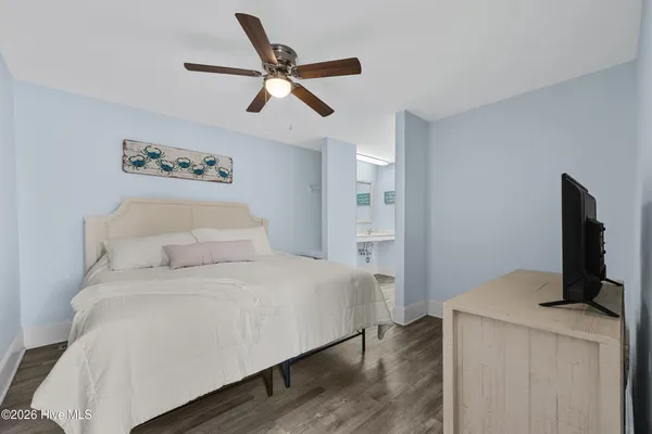 $265,000 | 1507 North New River Drive, Unit 117, Surf City, NC 28445