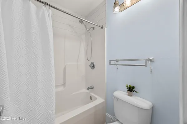 $265,000 | 1507 North New River Drive, Unit 117, Surf City, NC 28445