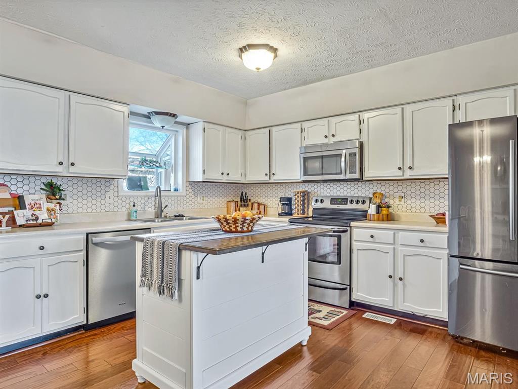 1029 Nevada Drive Columbia, IL 62236 - Photo 7 of 22