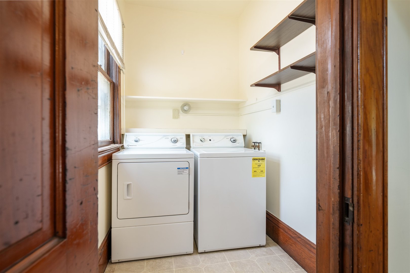 765 North Main Street Pontiac, IL 61764 - Photo 10 of 30 a utility room with dryer and washer