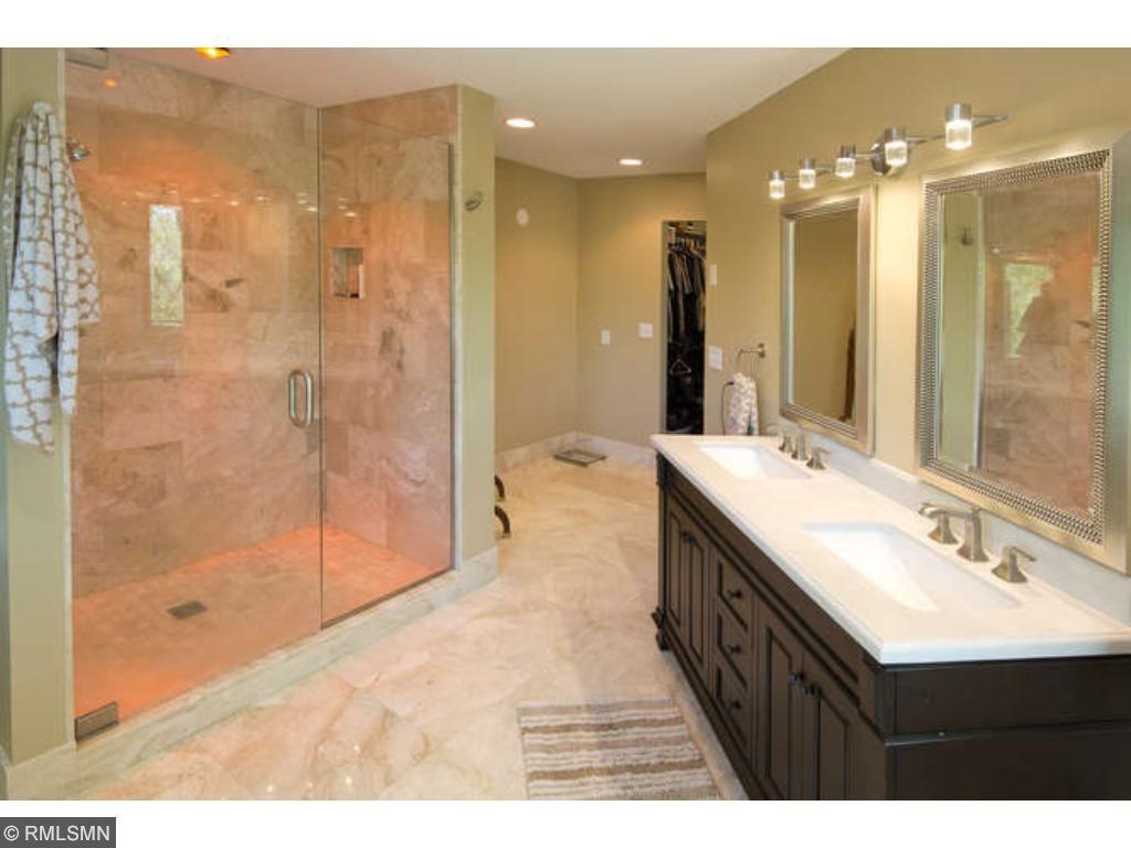 5410 Maple Ridge Court Minnetonka, MN 55343 - Photo 14 of 20 Gallery Image 14