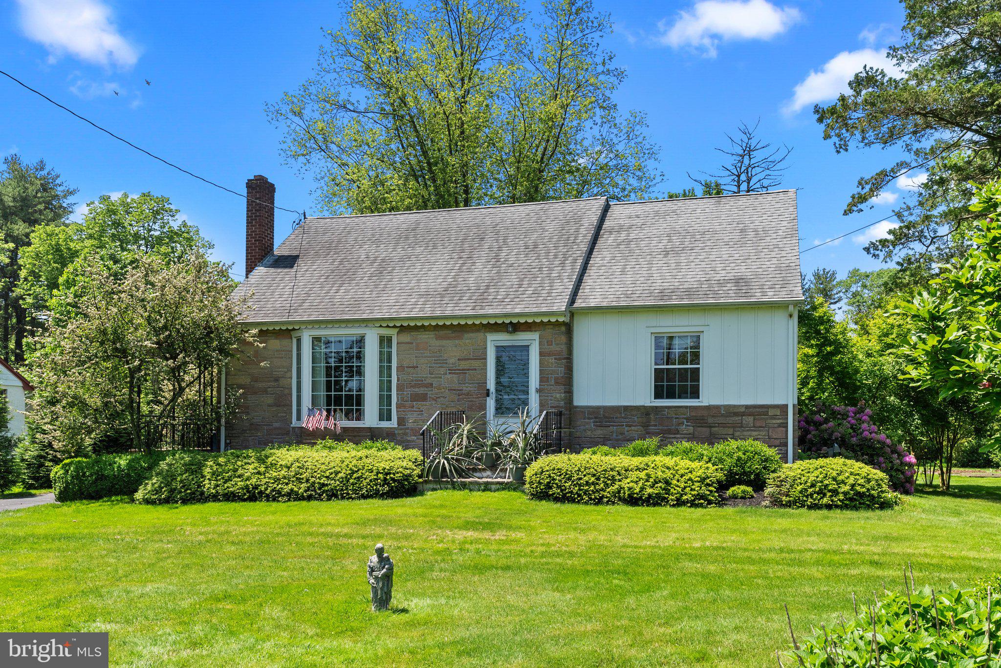 868 Durham Road Langhorne, PA 19047 - Photo 4 of 42