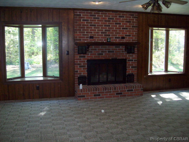 121 Callis Wharf Road Hudgins, VA 23076 - Photo 8 of 14 Gallery Image 8