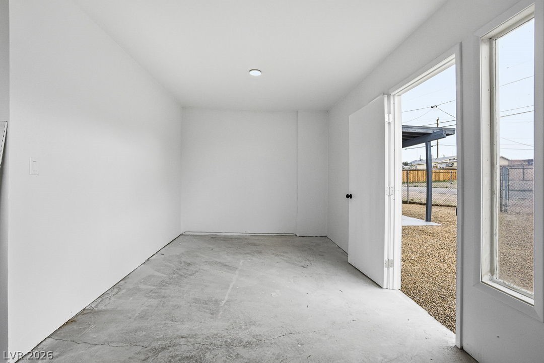 246 Kansas Avenue Henderson, NV 89015 - Photo 23 of 26 Storage