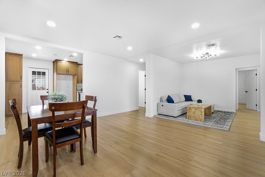 246 Kansas Avenue Henderson, NV 89015 - Photo 3 of 26