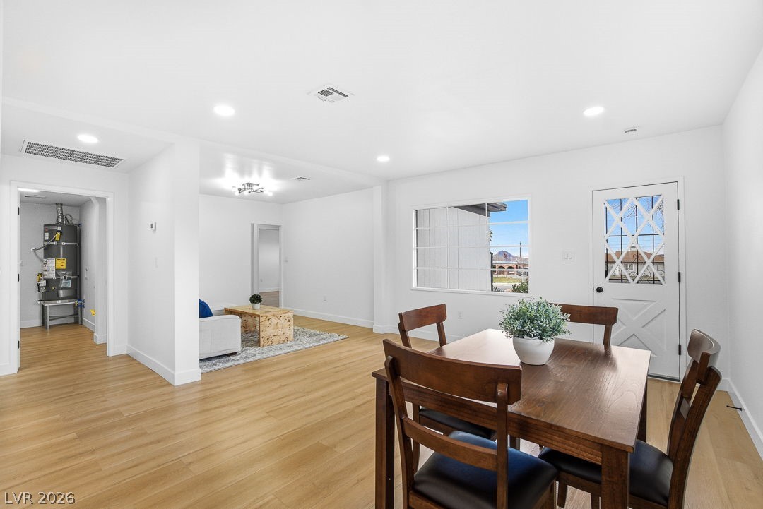 246 Kansas Avenue Henderson, NV 89015 - Photo 5 of 26