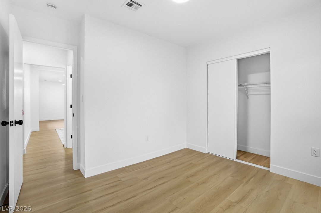 246 Kansas Avenue Henderson, NV 89015 - Photo 10 of 26