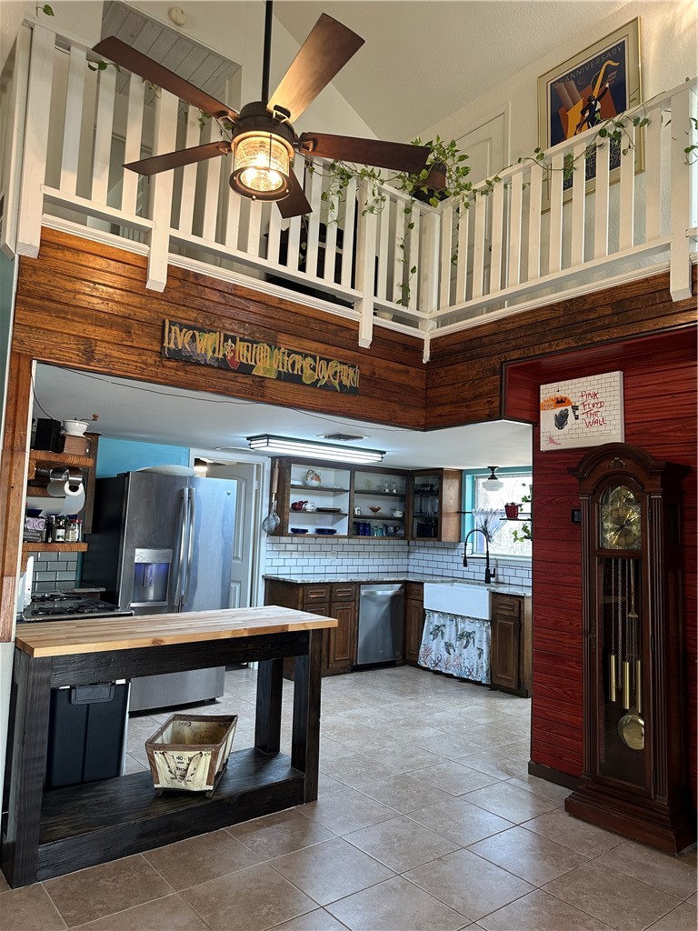 2153 6th Street Ingleside, TX 78362 - Photo 7 of 29 a view of an outdoor kitchen