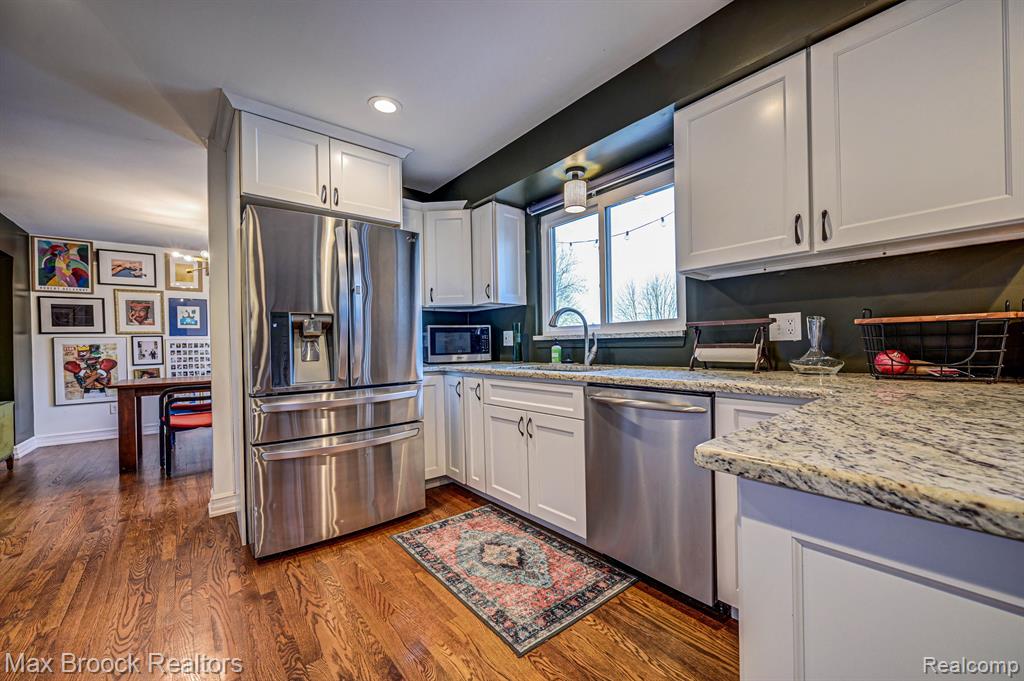 1424 Deerhurst Lane Rochester Hills, MI 48307 - Photo 17 of 74