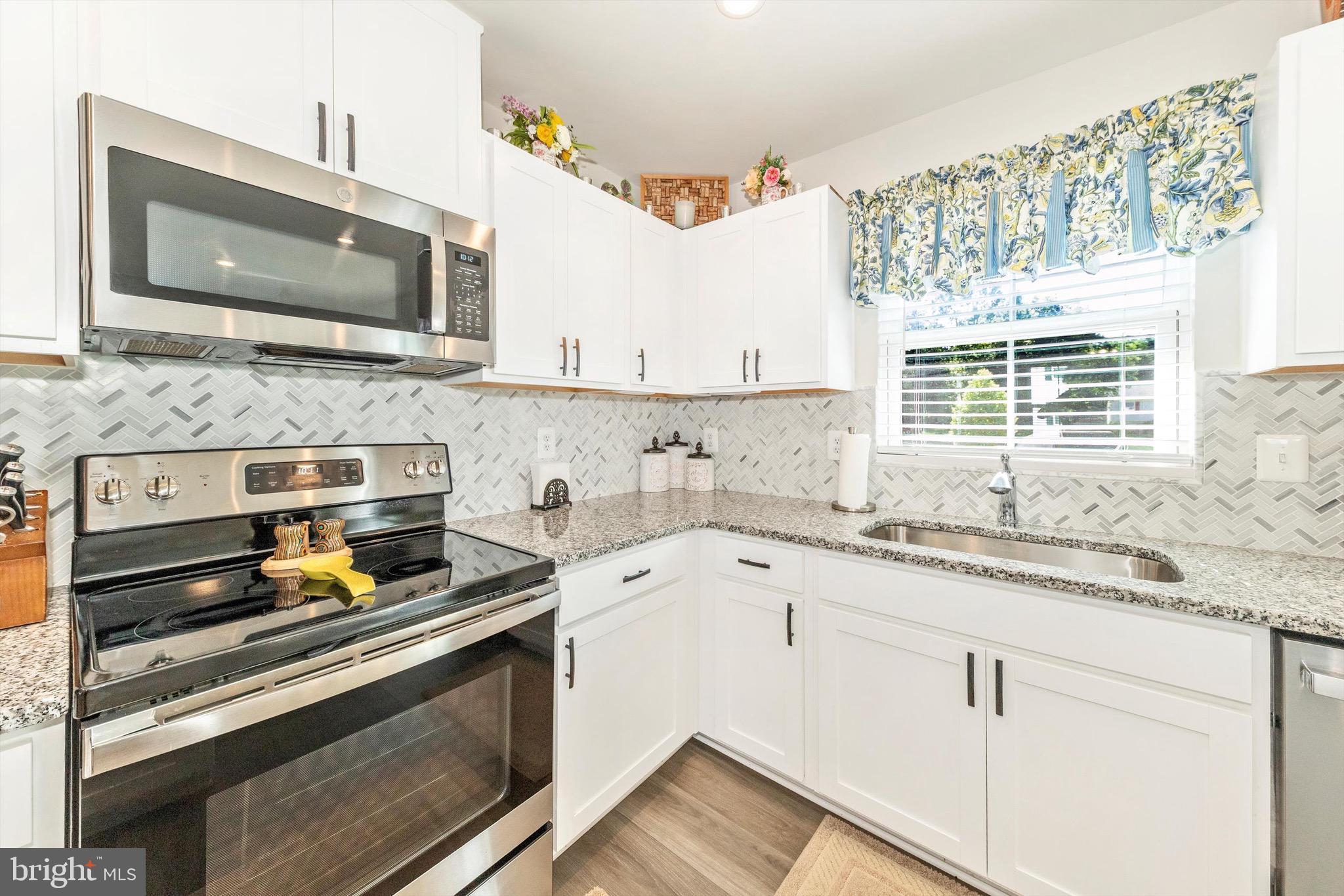 303 Bait Road Inwood, WV 25428 - Photo 12 of 48