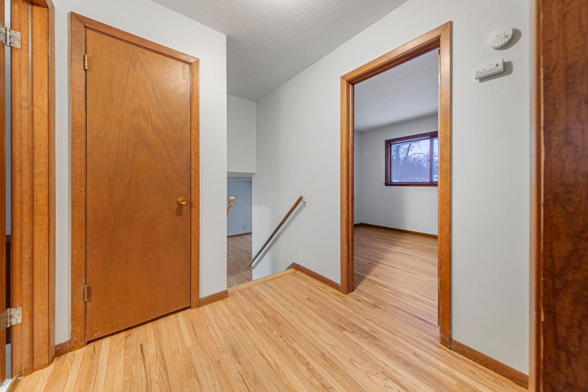 8232 Hemingway Avenue South Cottage Grove, MN 55016 - Photo 22 of 39