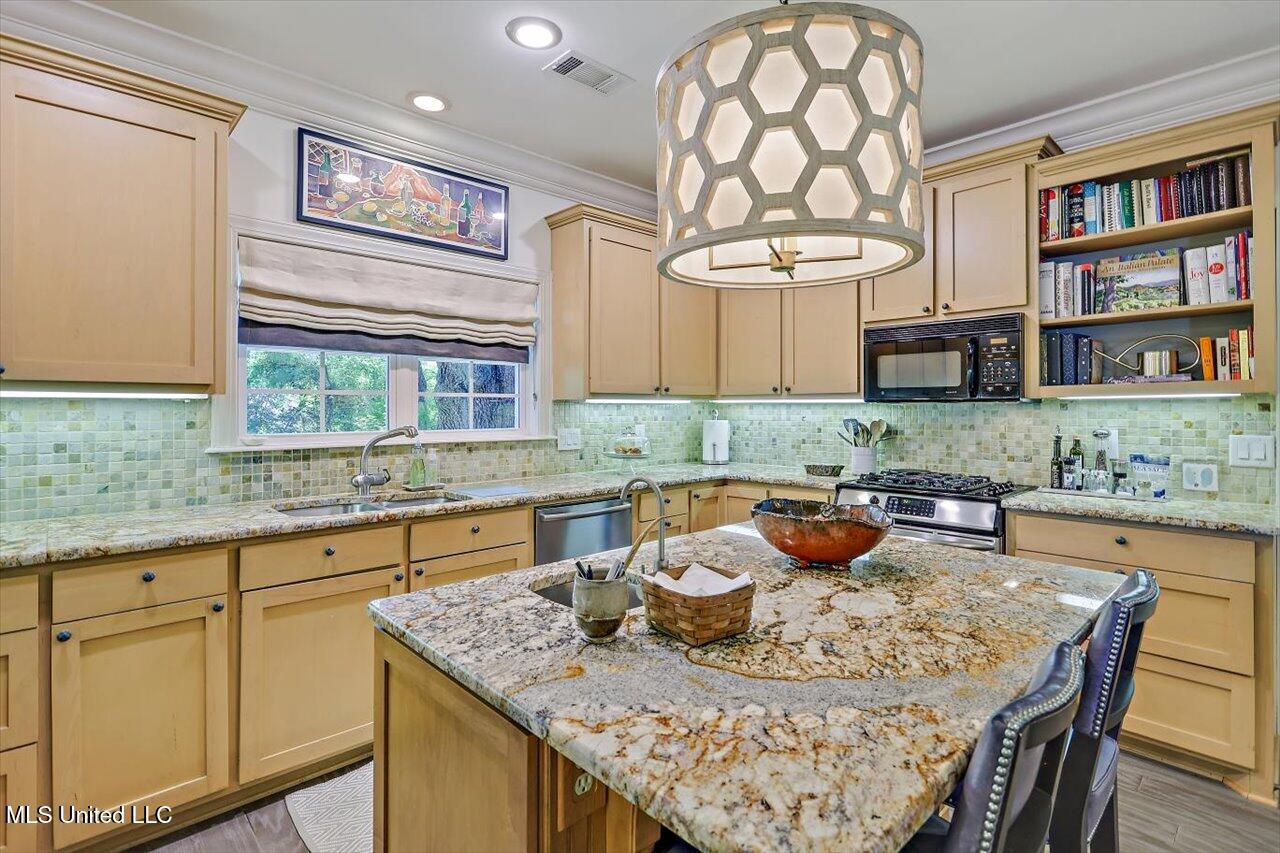 317 Golden Pond Drive Madison, MS 39110 - Photo 13 of 39 13-317 Golden Pond Dr