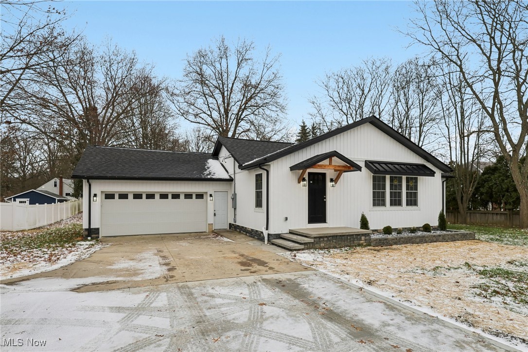 3943 Darrow Road Stow, OH 44224 - Photo 2 of 41 FRONT OF STRUCTURE