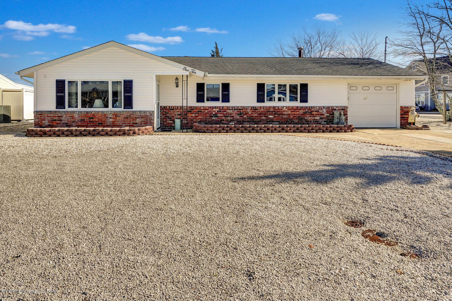 110 Hatteras Road Barnegat, NJ 08005 - Photo 2 of 40 1
