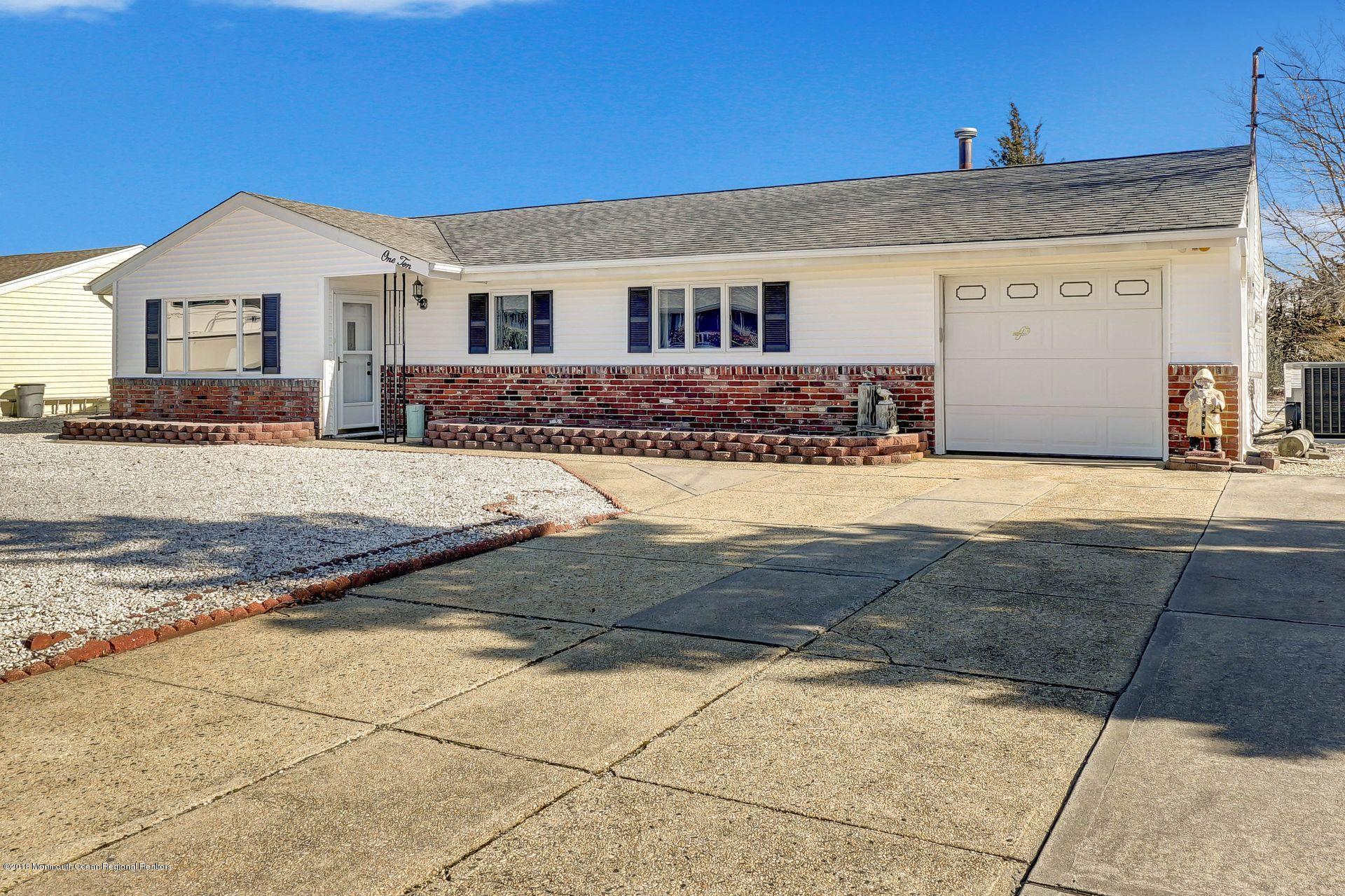 110 Hatteras Road Barnegat, NJ 08005 - Photo 4 of 40 3