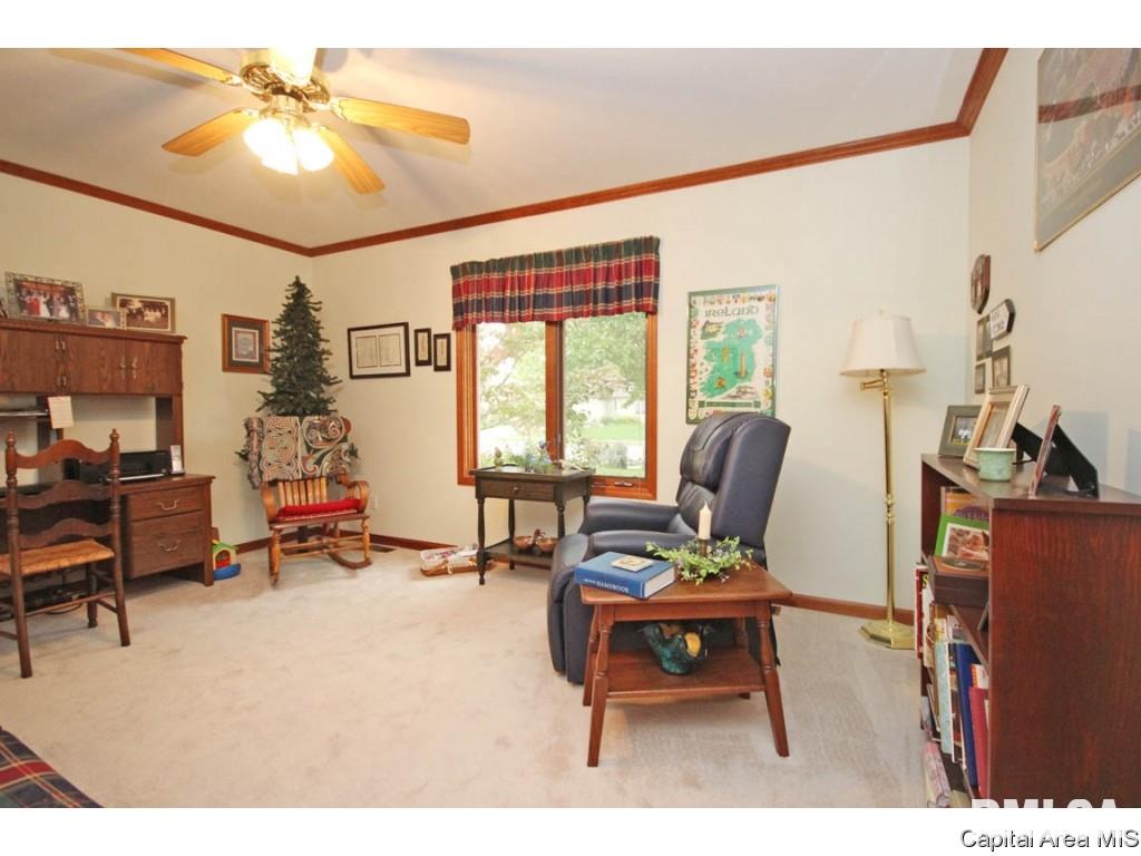 2208 Redlands Drive Springfield, IL 62711 - Photo 26 of 36 Gallery Image 26