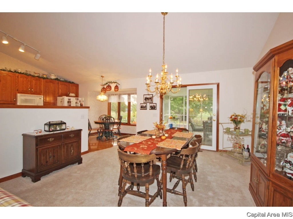 2208 Redlands Drive Springfield, IL 62711 - Photo 36 of 36 Gallery Image 36