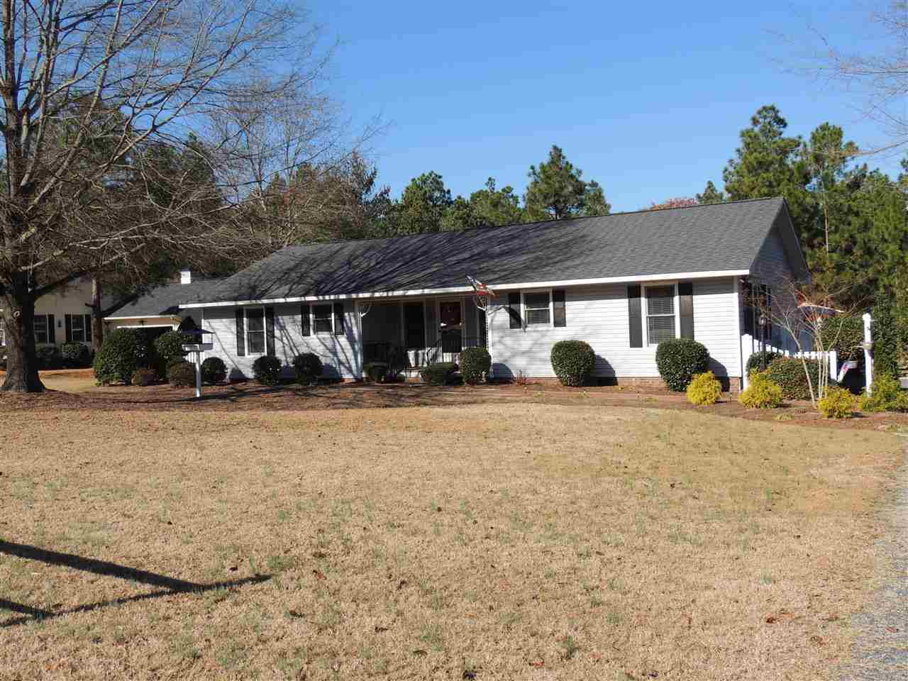 106 West Shenandoah Road West End, NC 27376 - Photo 1 of 25 Primary Photo
