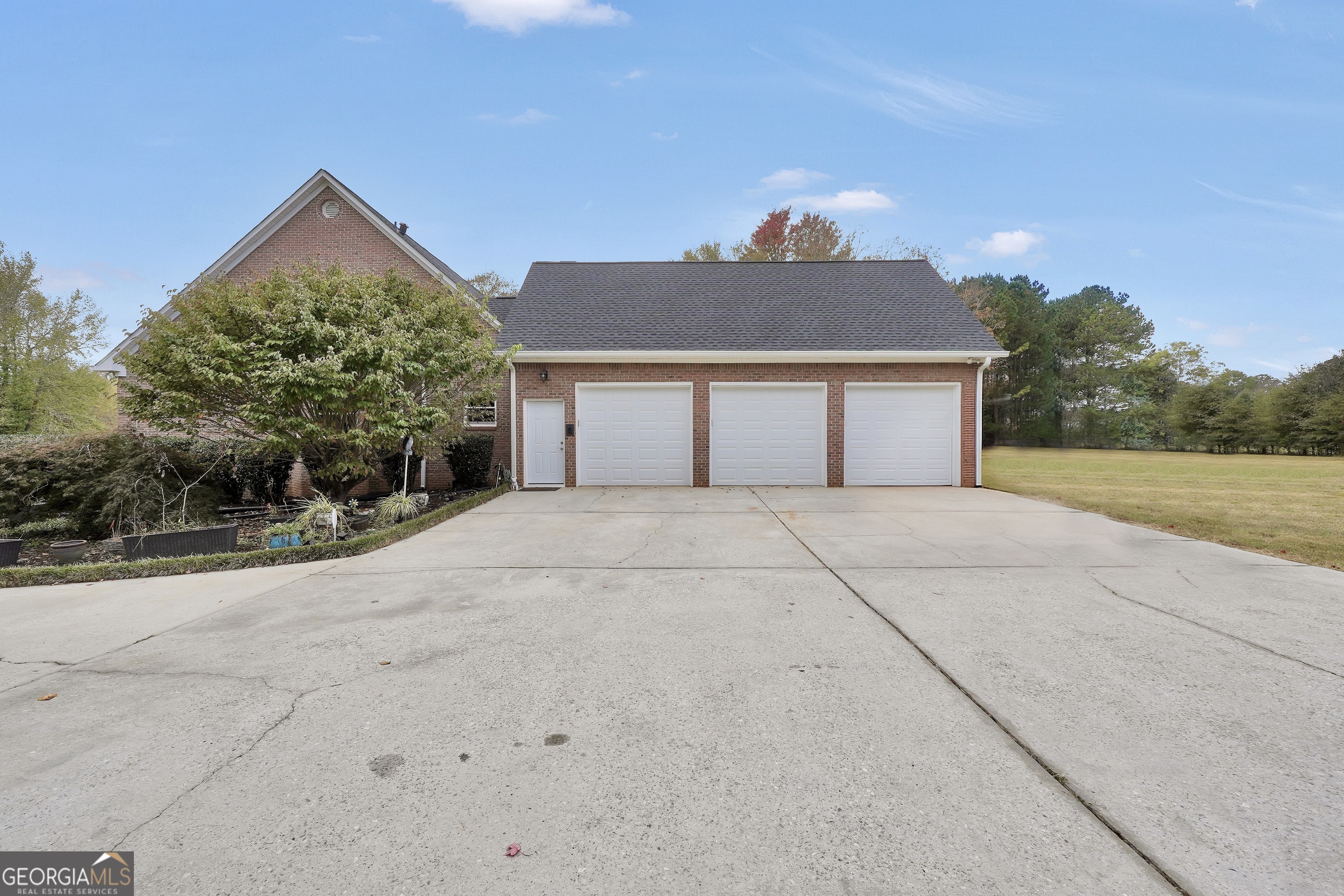 185 Red Maple Drive Hampton, GA 30228 - Photo 7 of 45