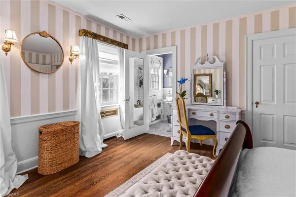 $849,900 | 302 Cherry Street, Mount Airy, NC 27030