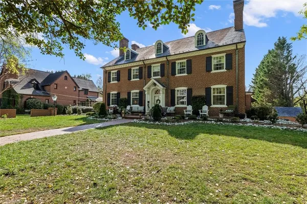 $849,900 | 302 Cherry Street, Mount Airy, NC 27030