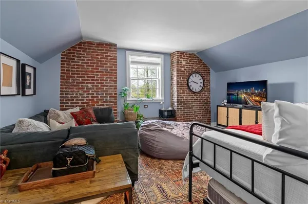 $849,900 | 302 Cherry Street, Mount Airy, NC 27030
