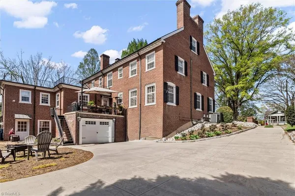 $849,900 | 302 Cherry Street, Mount Airy, NC 27030