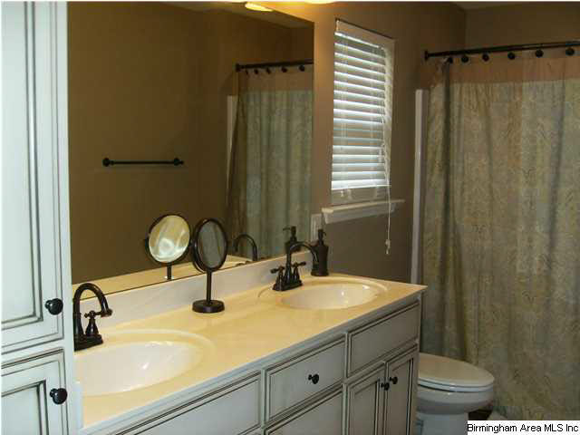 300 Mae Street Clanton, AL 35045 - Photo 13 of 24