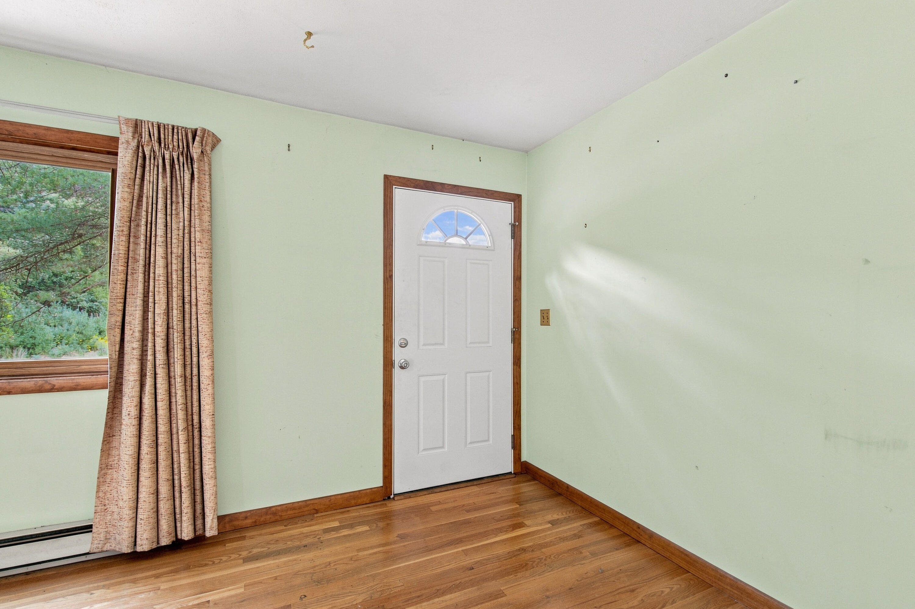270 Oldfields Road South Berwick, ME 03908 - Photo 5 of 36 LaBrie-Media-Photos-32