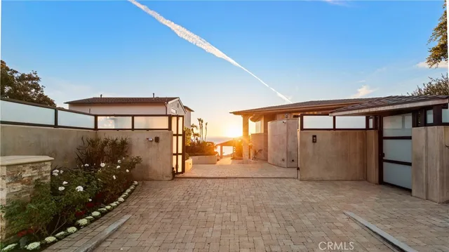 $18,995,000 | 31791 Coast Highway, Laguna Beach, CA 92651