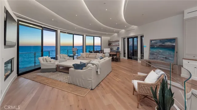$18,995,000 | 31791 Coast Highway, Laguna Beach, CA 92651