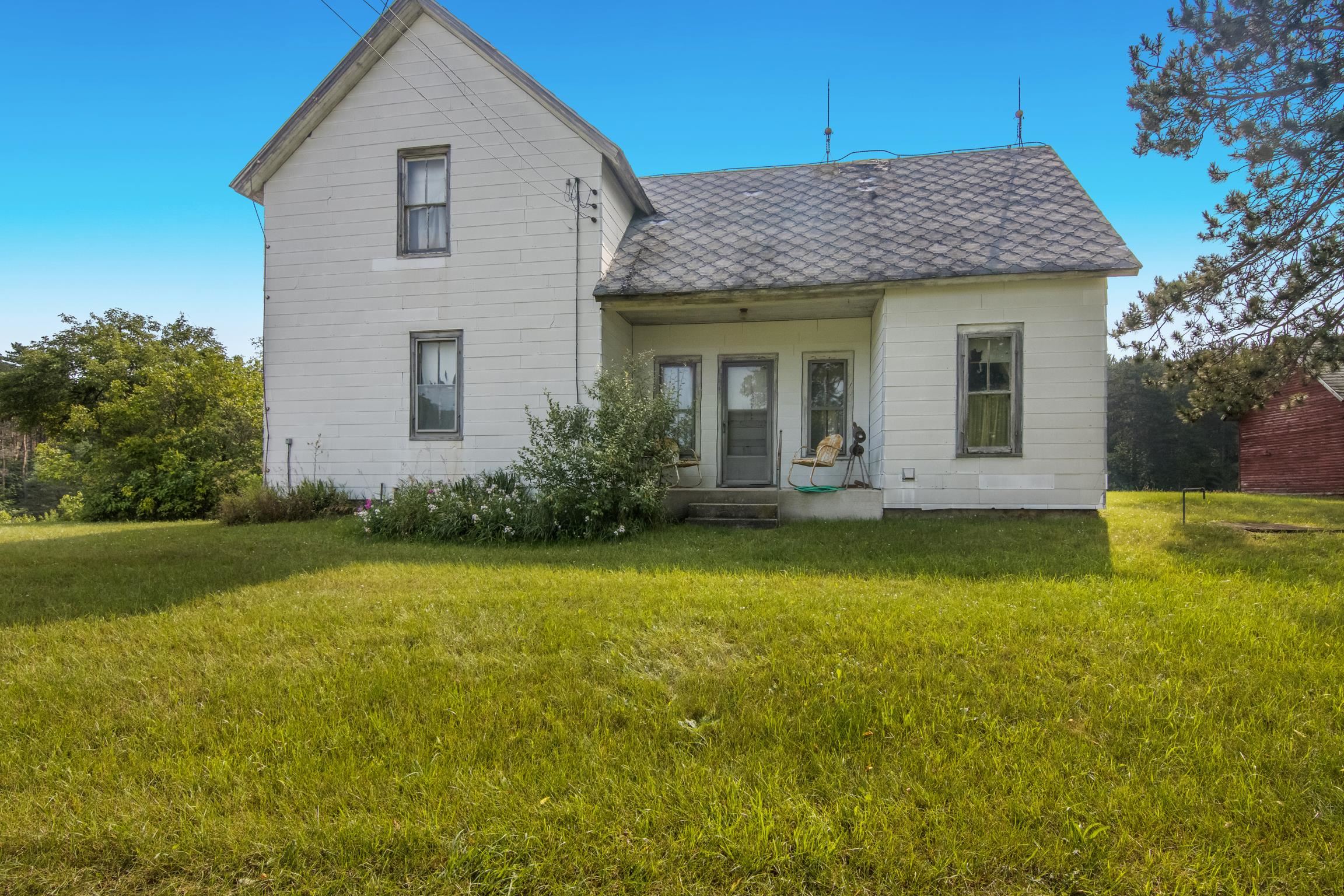 1418 Walton Road Kingsley, MI 49649 - Photo 3 of 47