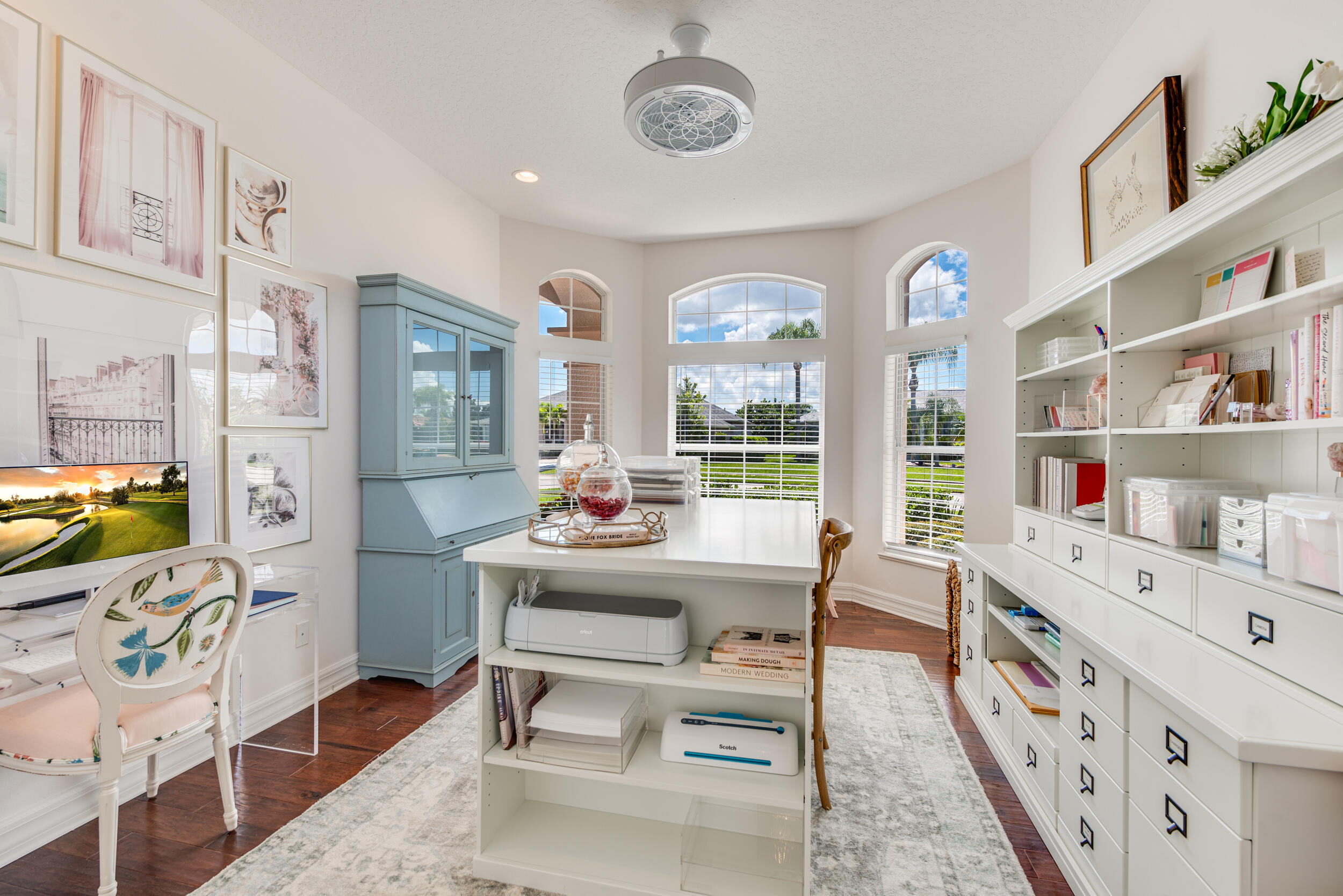 4130 Stoney Point Road Melbourne, FL 32940 - Photo 28 of 40 a room with furniture a rug toys and a window