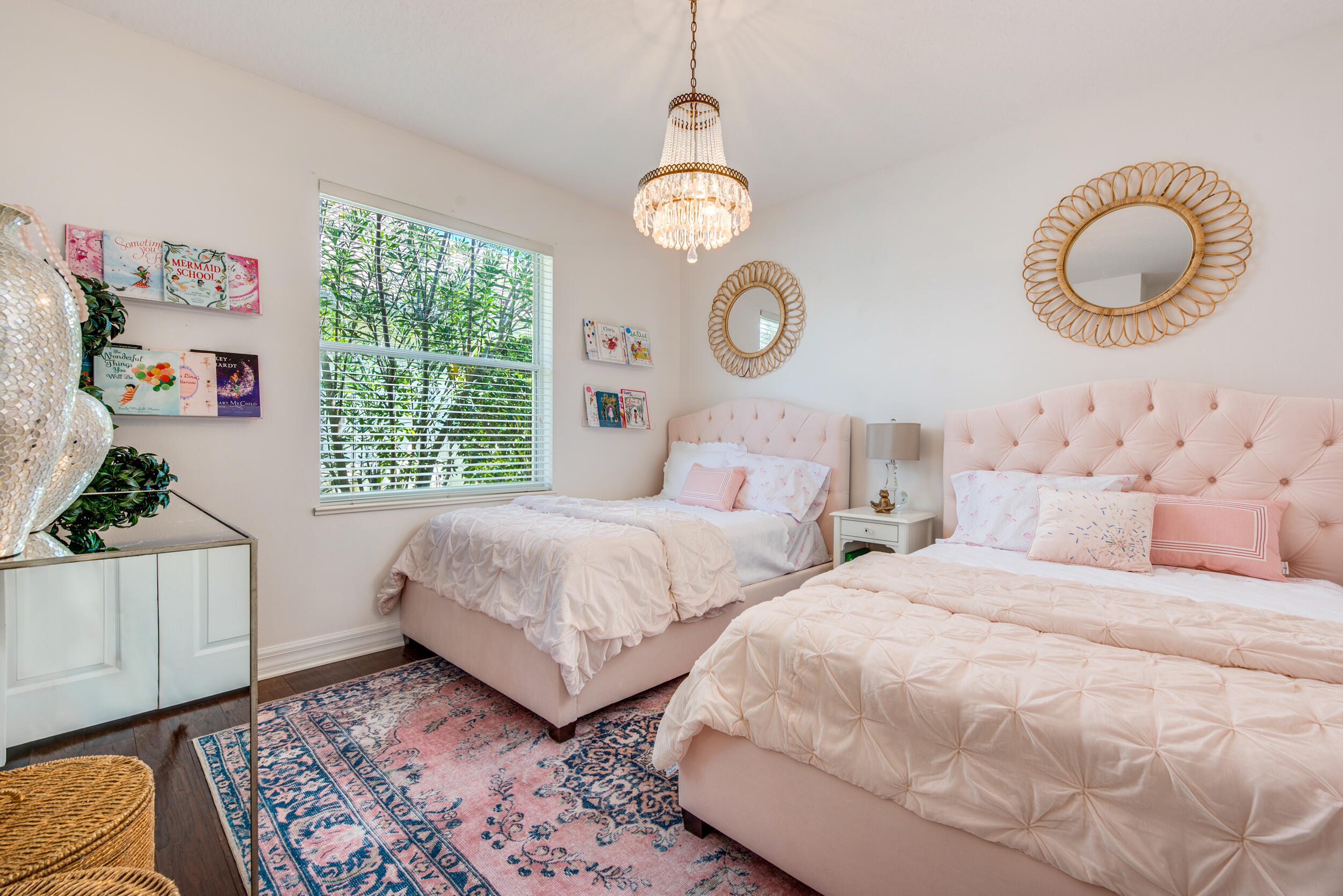 4130 Stoney Point Road Melbourne, FL 32940 - Photo 34 of 40 a bedroom with double bed and a window
