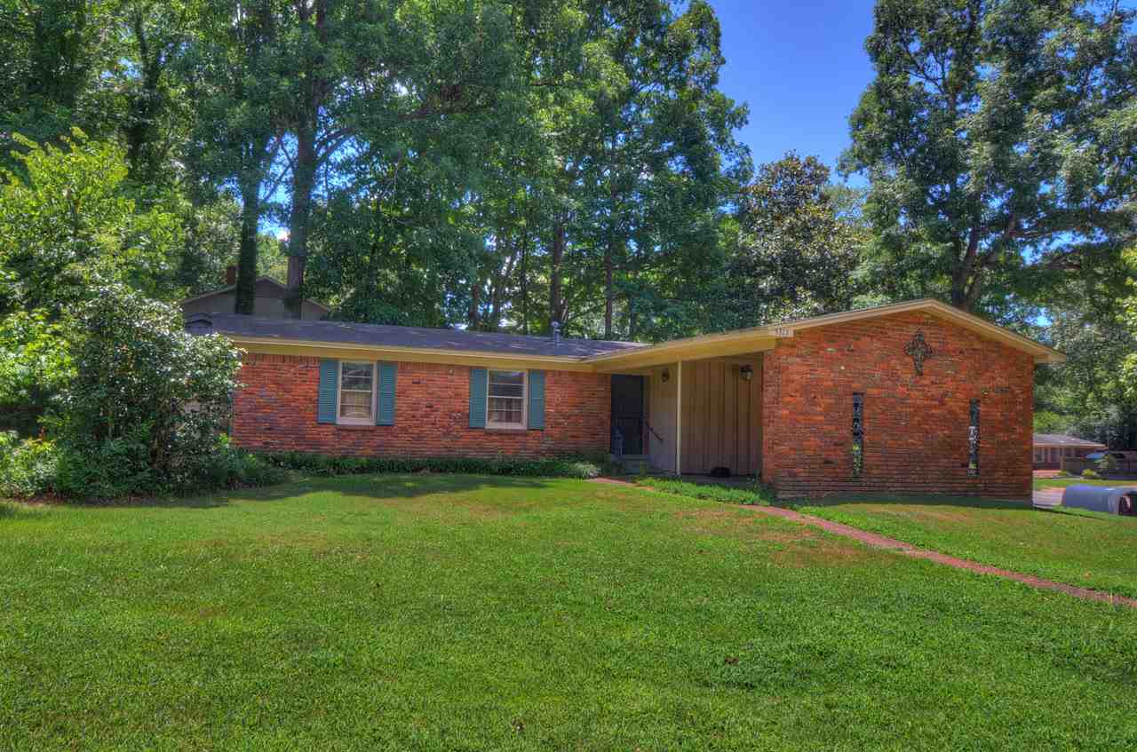 5323 Sea Isle Road Memphis, TN 38119 - Photo 1 of 24