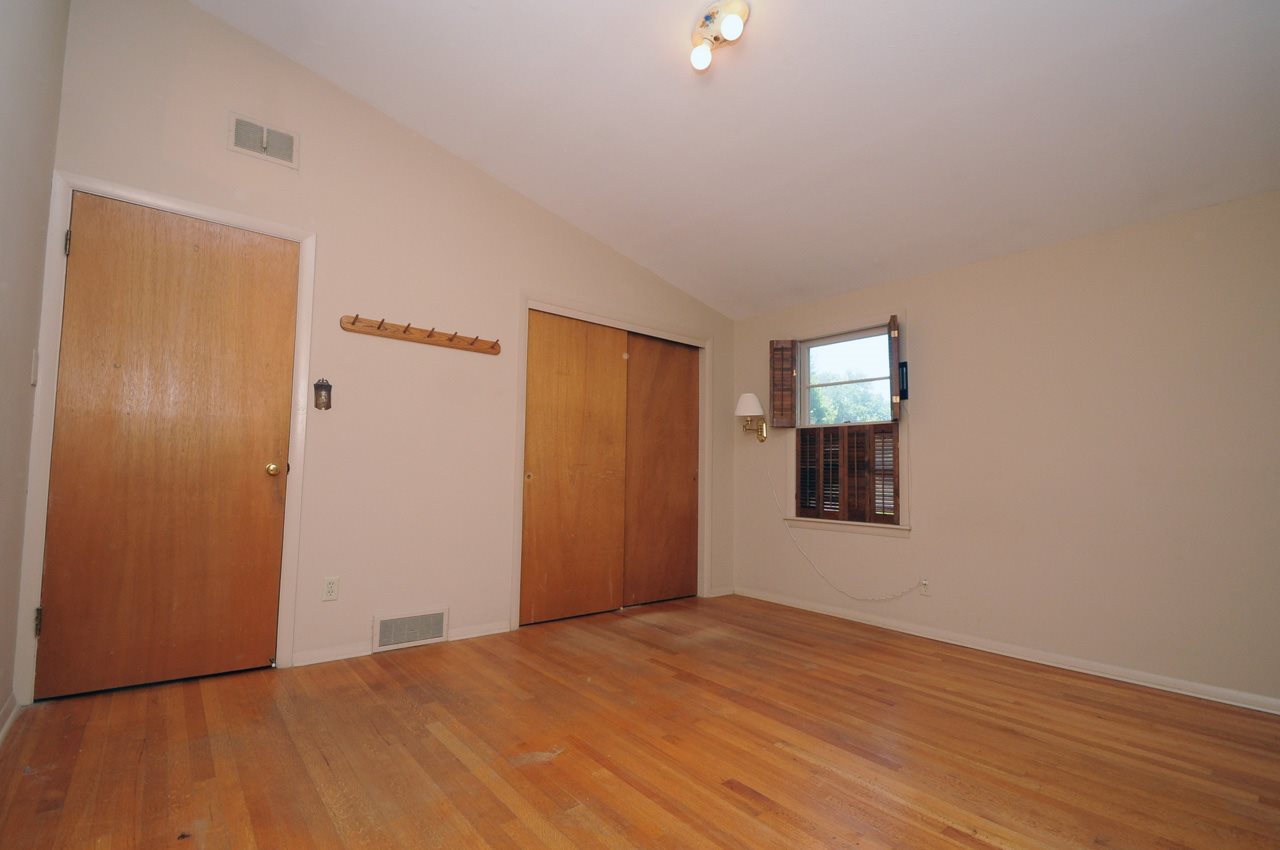 5323 Sea Isle Road Memphis, TN 38119 - Photo 12 of 24